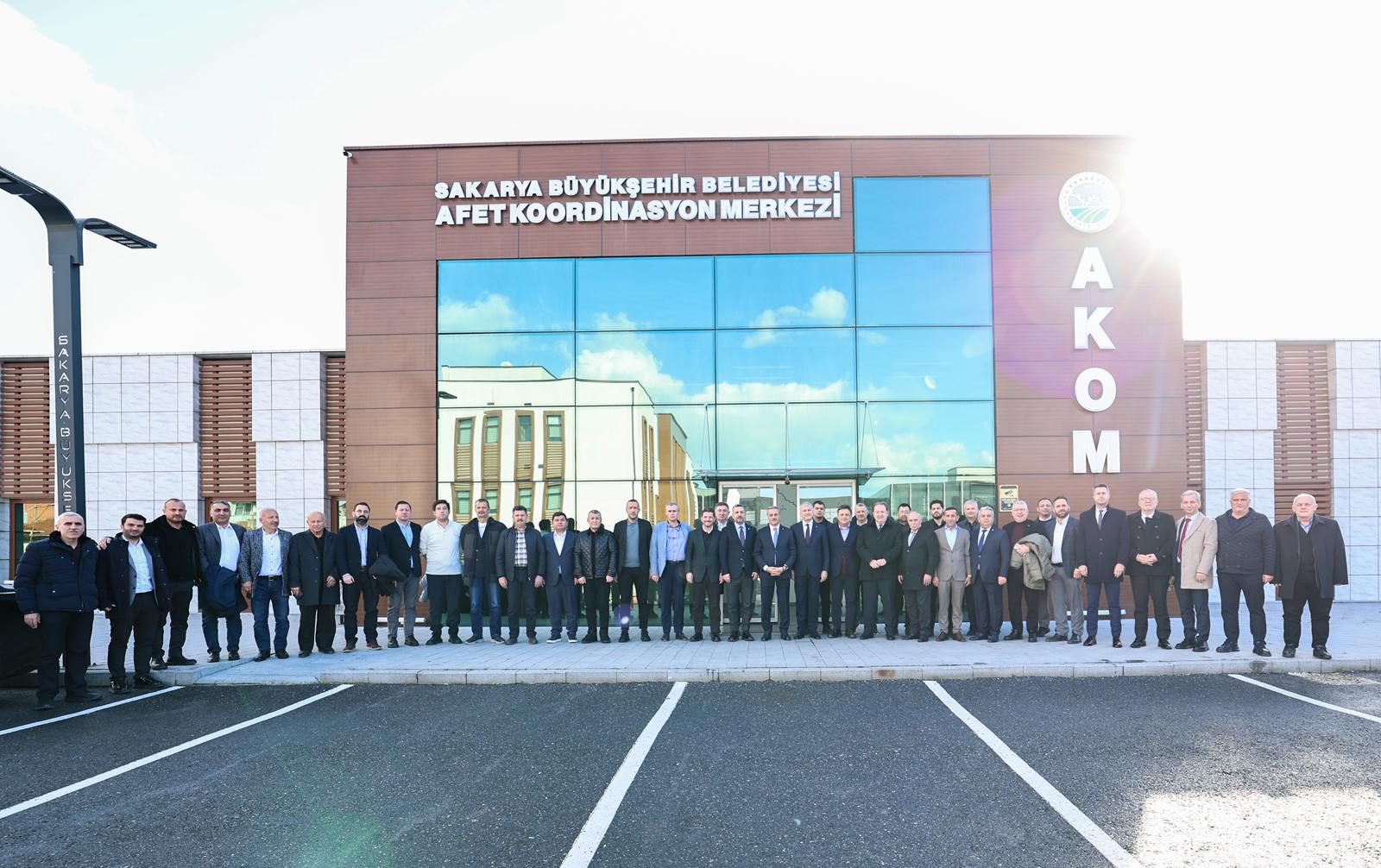 Başkan Alemdar, SATSO ailesiyle buluştu: “Sakarya için hep birlikte çok çalışmaya devam edeceğiz”