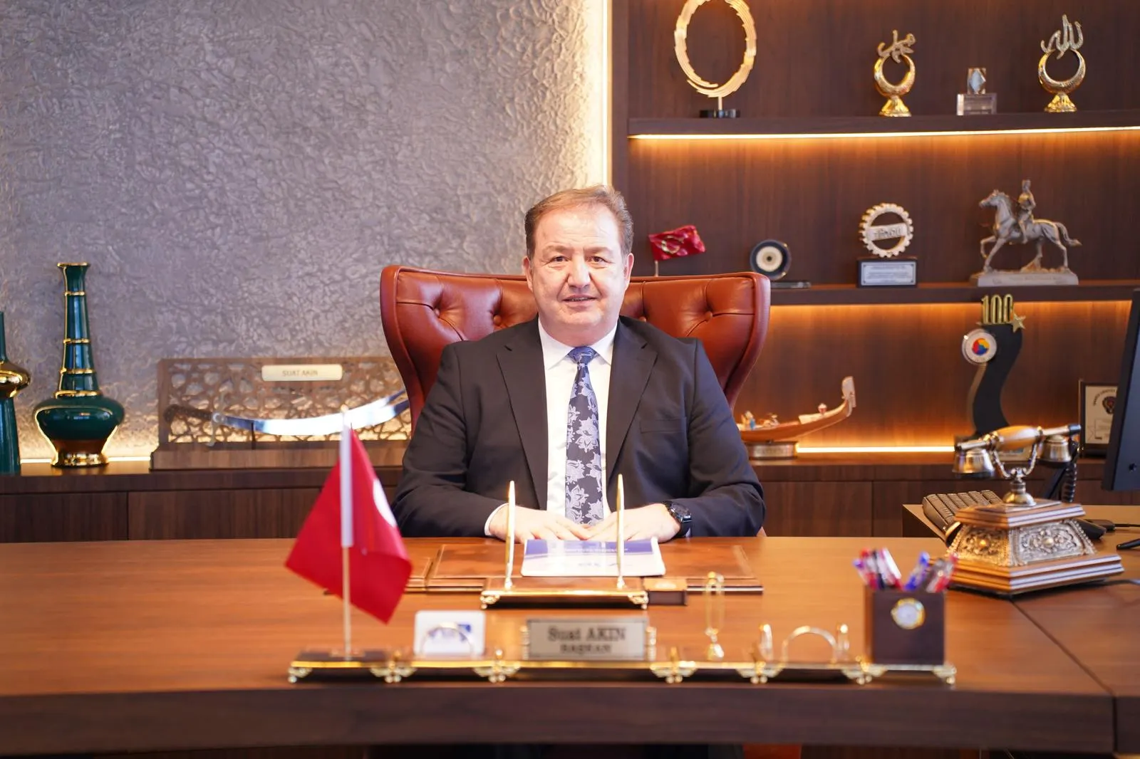 Suat Akın'dan 17 Ağustos Depremi İçin Anlamlı Mesaj