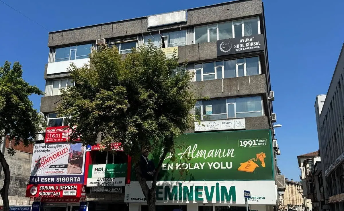 Ertuğrul Kocacık'tan Bulvar İşhanı'na duygusal veda