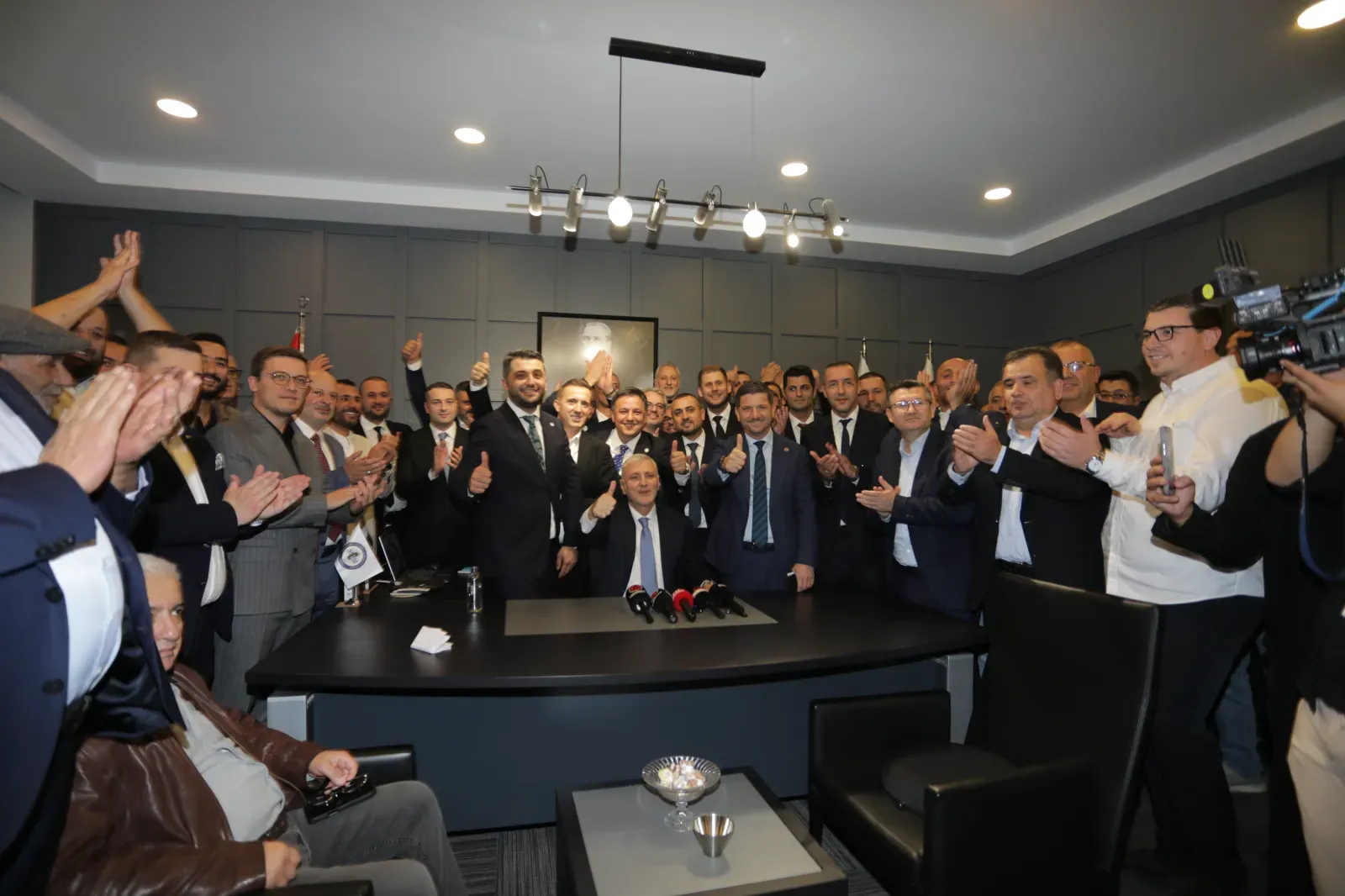 SATSO Seçimleri: A. Akgün Altuğ Üst Üste 3. Kez Başkan Seçildi!